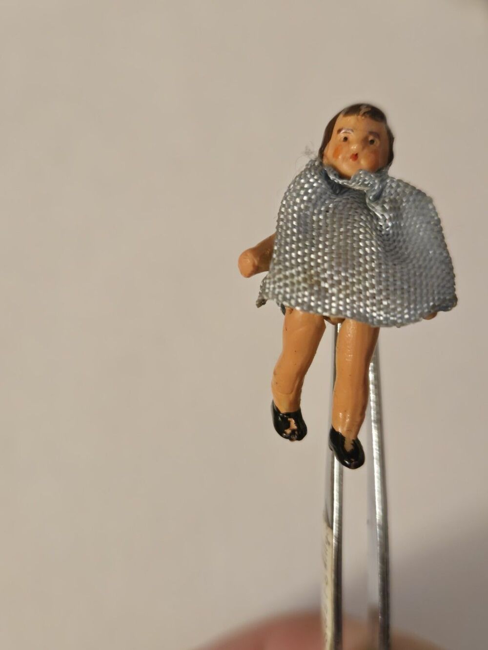 Rare German Hertwig Carl Horn Tiny 1" Jointed Miniature Doll - Picture 10 of 11
